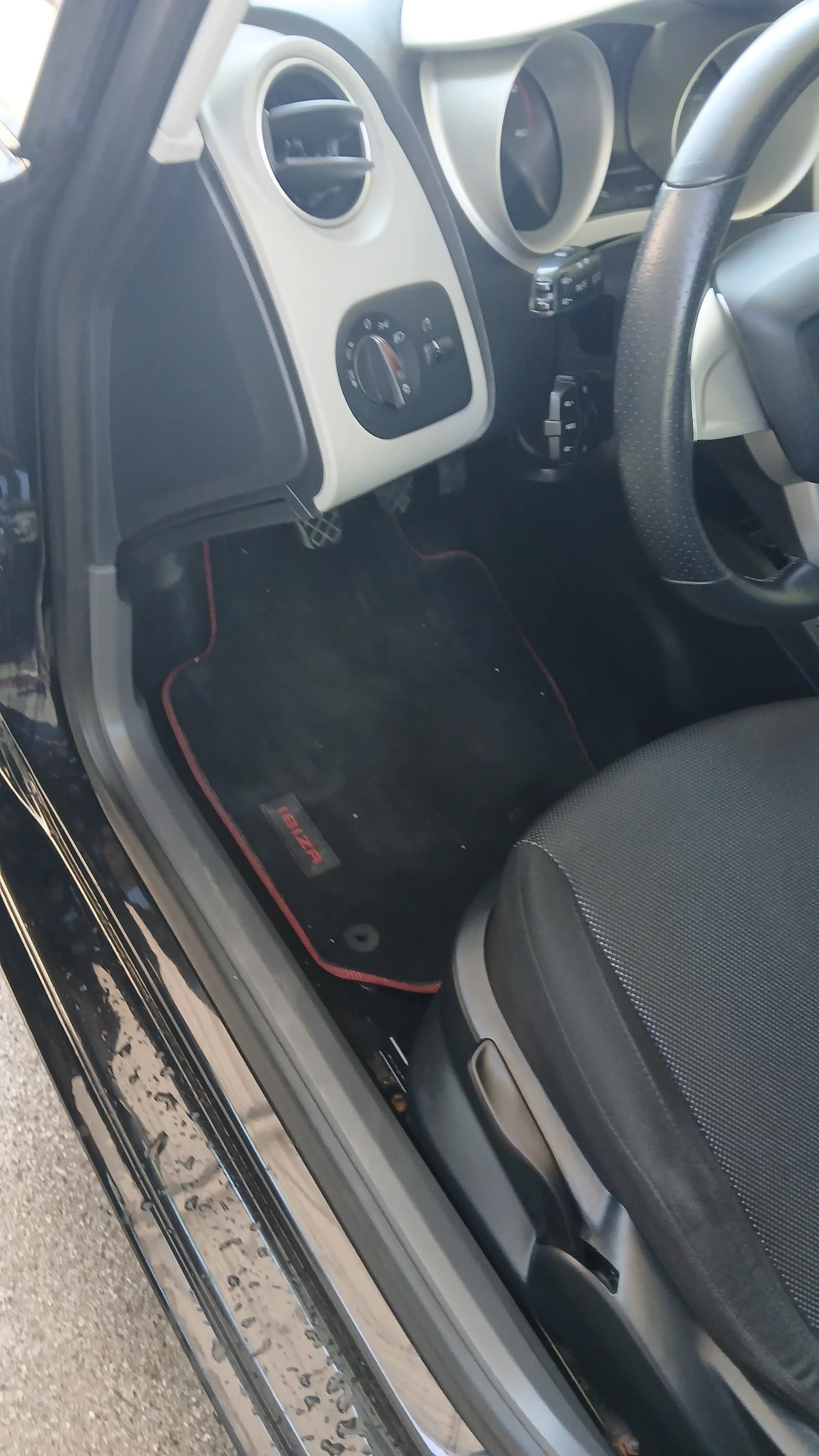 Seat Ibiza 1.9 tdi 105 unikat - изображение 6