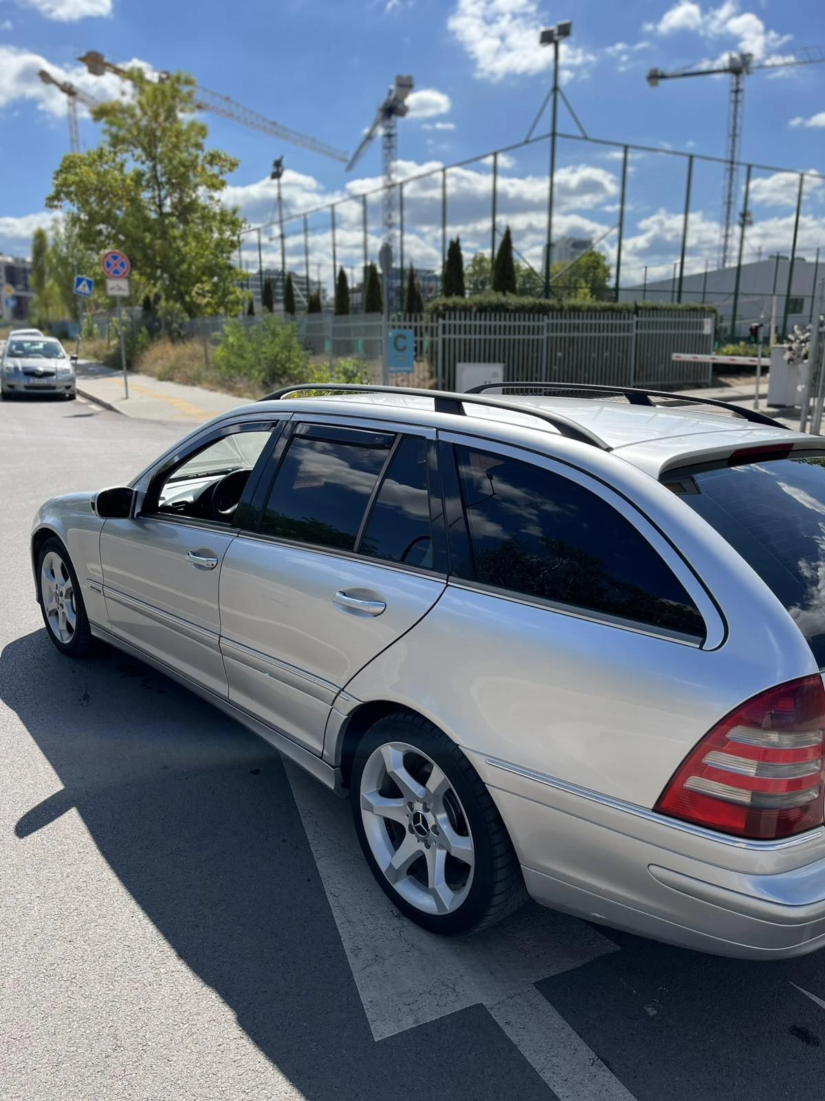 Mercedes-Benz C 220  - изображение 3