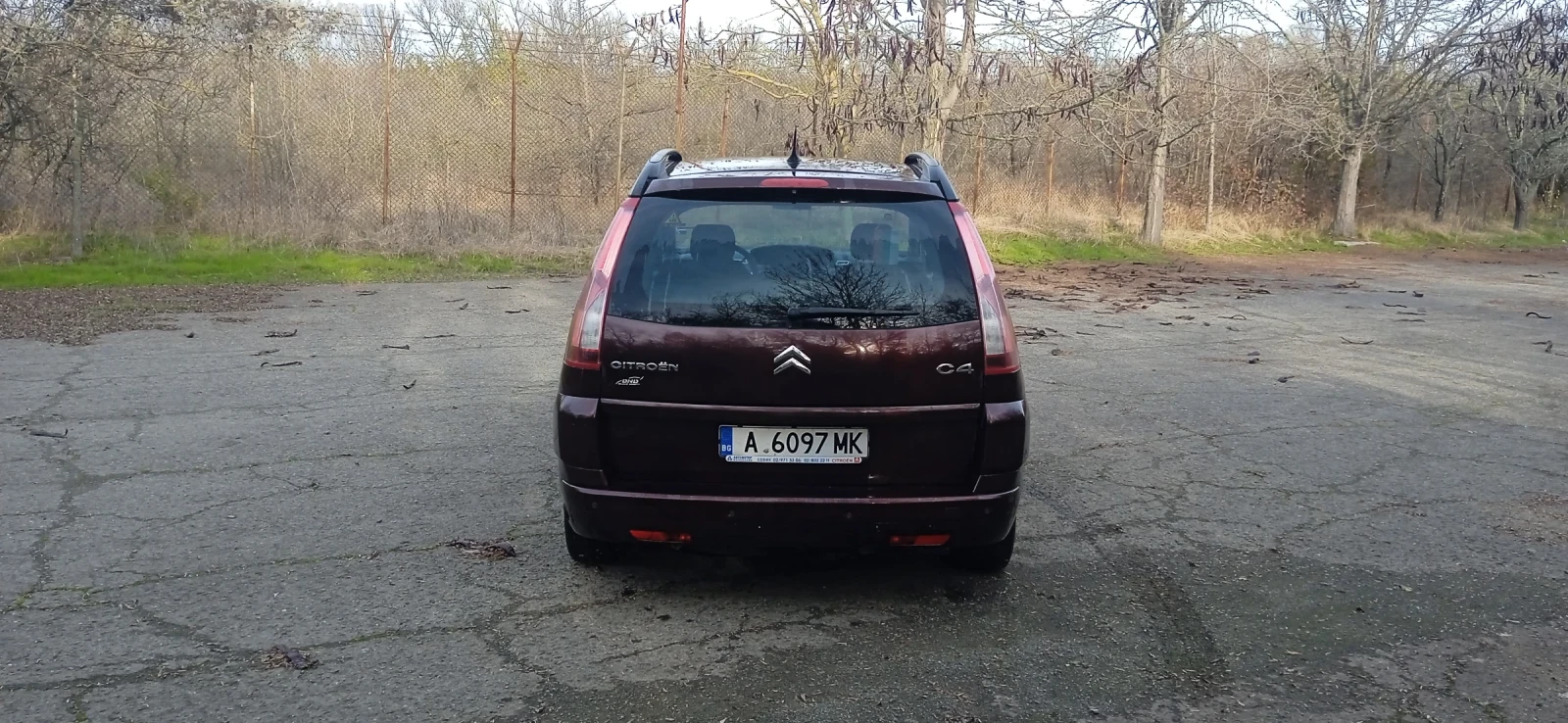 Citroen Grand C4 Picasso 2.0, 143 к.с, газ/бензин  - изображение 7