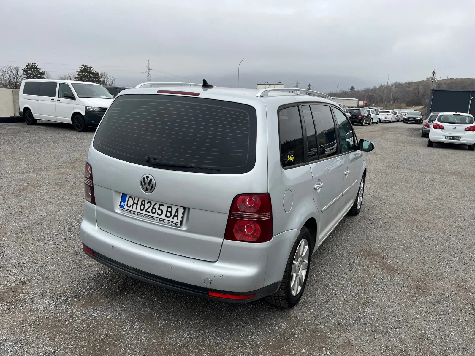 VW Touran 2.0 tdi 140 k.c. BMM - изображение 2