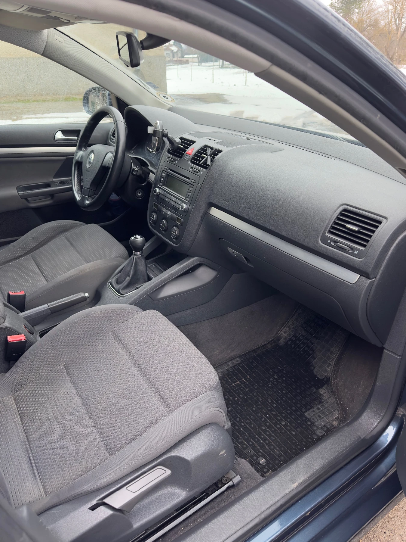 VW Jetta, снимка 11 - Автомобили и джипове - 53779383