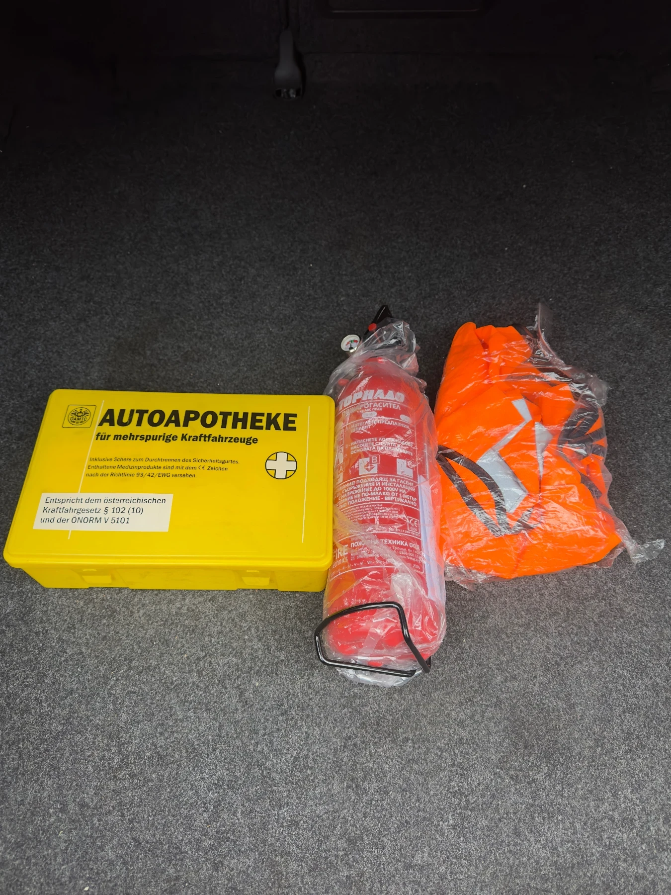 VW Jetta, снимка 8 - Автомобили и джипове - 53779383