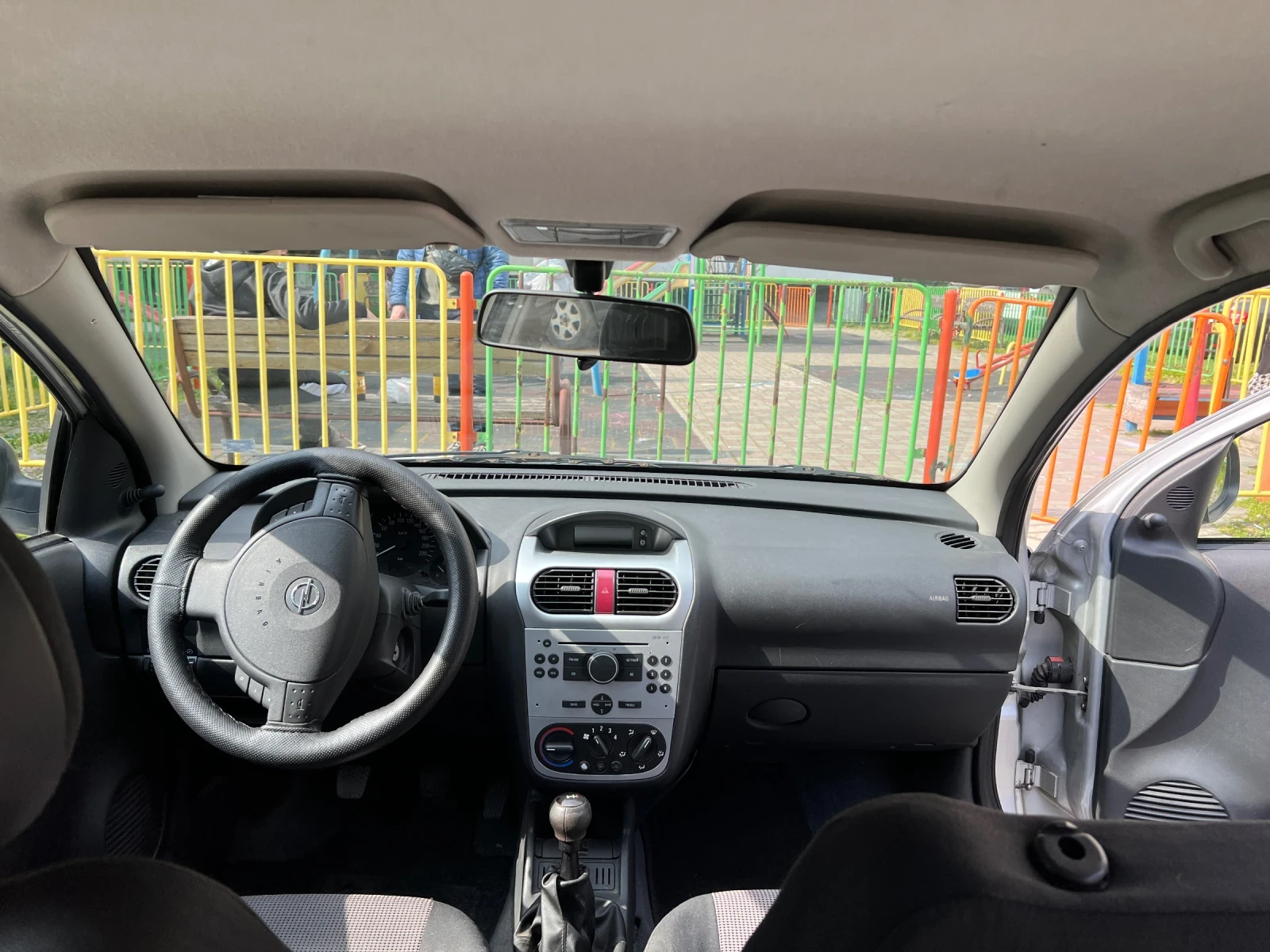 Opel Corsa 1, 2 бензин, снимка 11 - Автомобили и джипове - 53864406