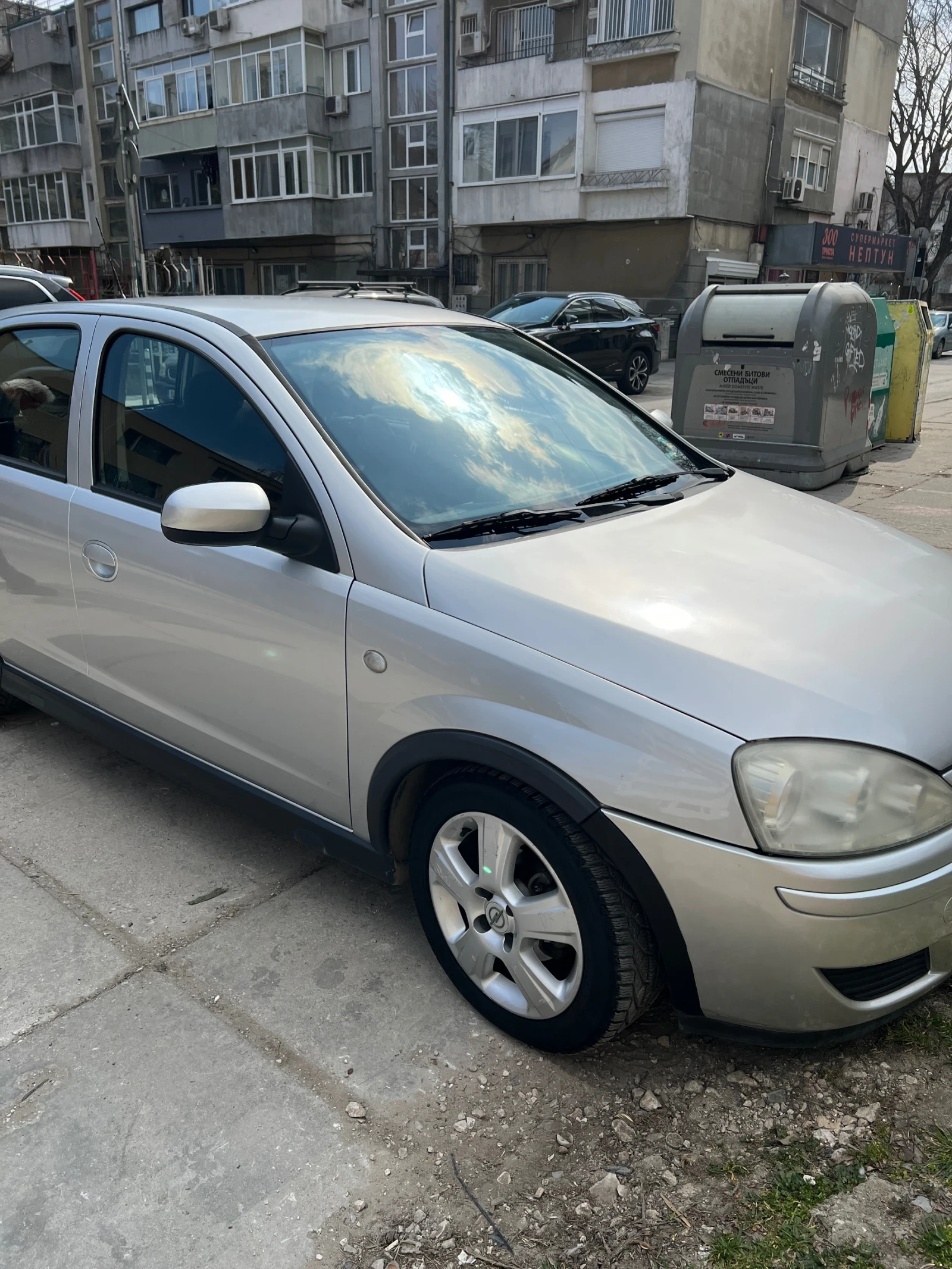 Opel Corsa 1, 2 бензин, снимка 7 - Автомобили и джипове - 53864406