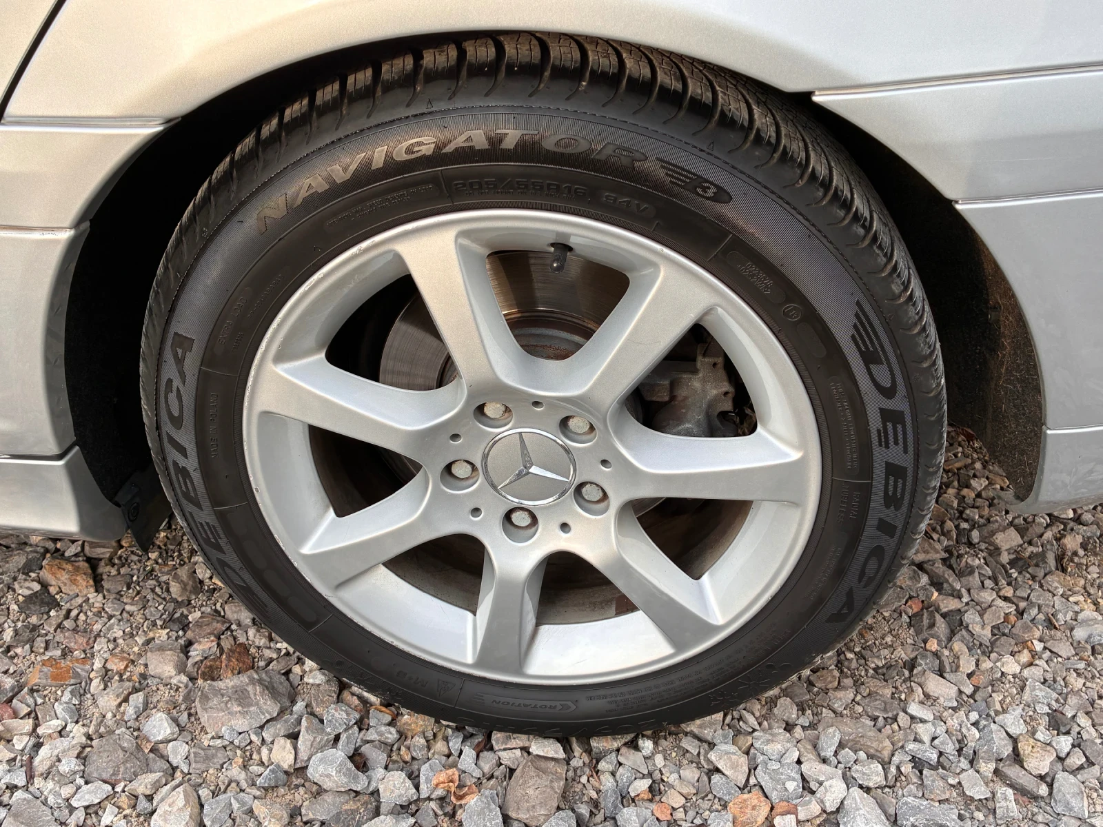 Mercedes-Benz C 200 Комби, снимка 14 - Автомобили и джипове - 53903269