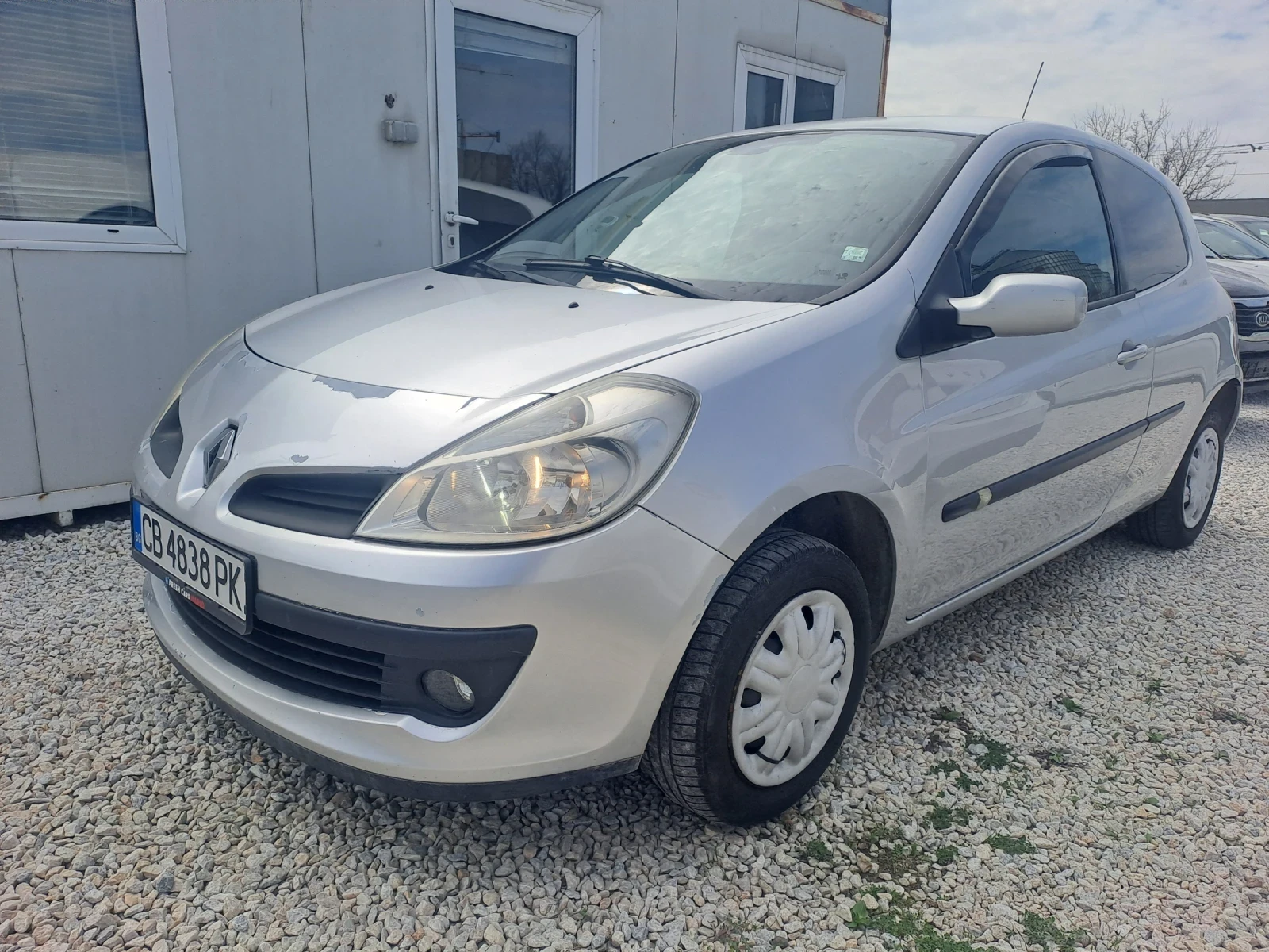 Renault Clio 1, 2i, 75кс, КЛИМАТРОНИК, снимка 3 - Автомобили и джипове - 54040058