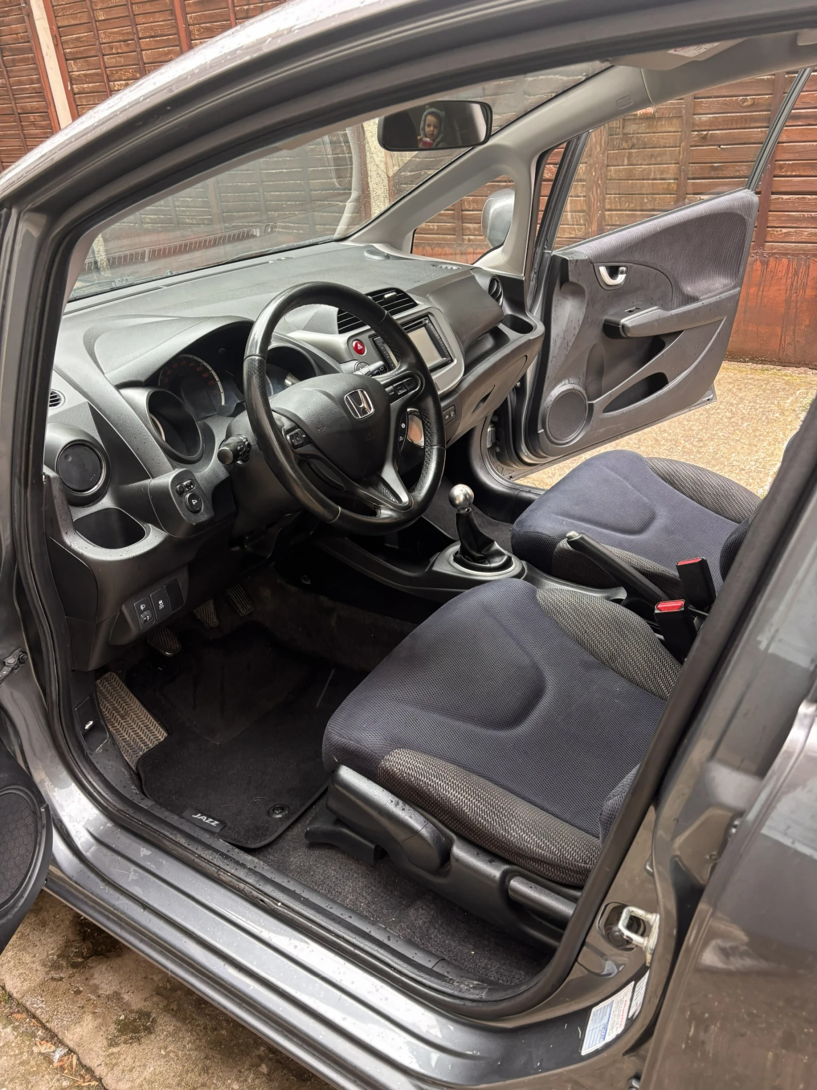 Honda Jazz 1.4 i-VTEC (99 Hp), снимка 7 - Автомобили и джипове - 54264057