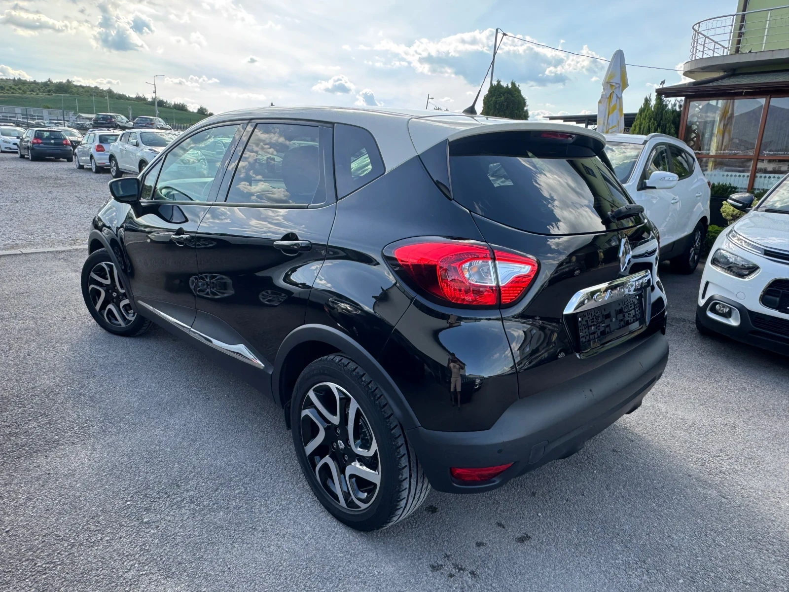 Renault Captur 1, 5dci EXCLUSIVE , снимка 3 - Автомобили и джипове - 54414806