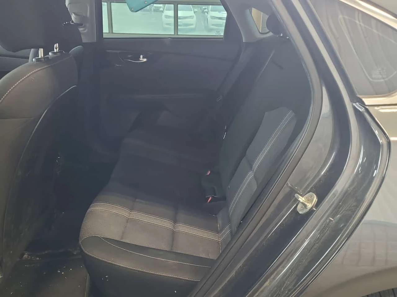 Kia Forte * IVT * , снимка 8 - Автомобили и джипове - 54970458