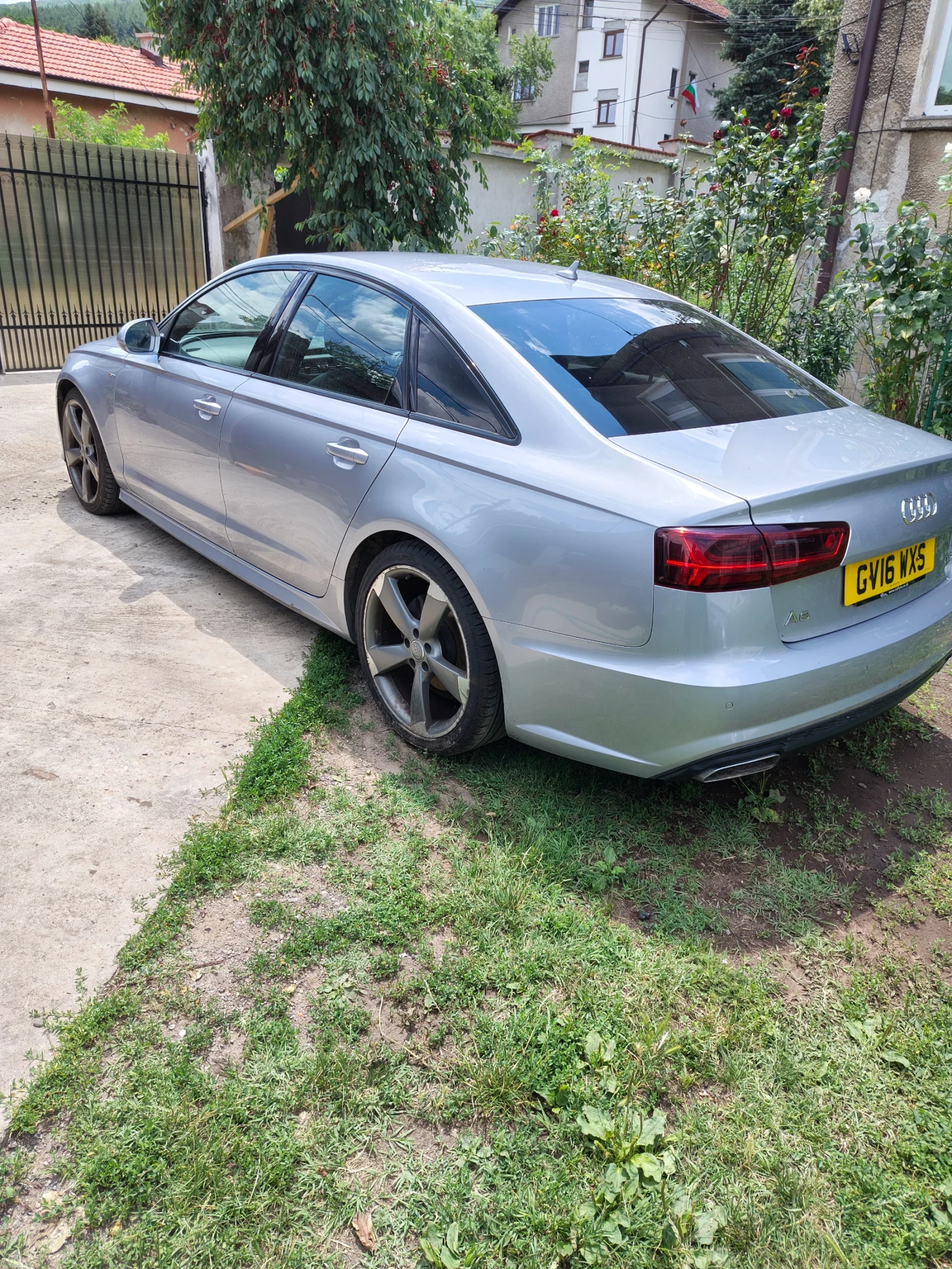 Audi A6 2 0, снимка 4 - Автомобили и джипове - 55177704