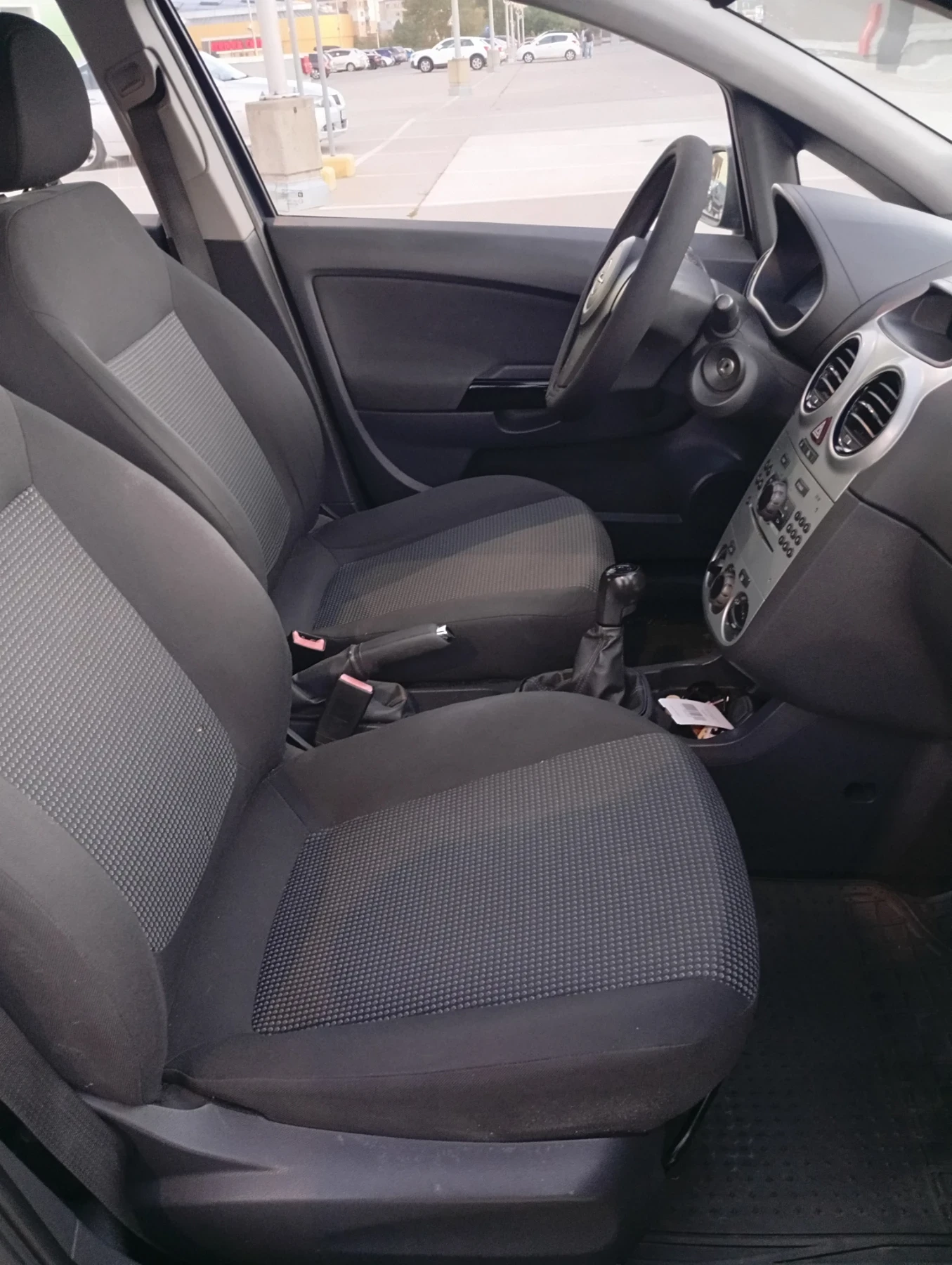 Opel Corsa 1.2i газ инжекцион , снимка 6 - Автомобили и джипове - 55418791