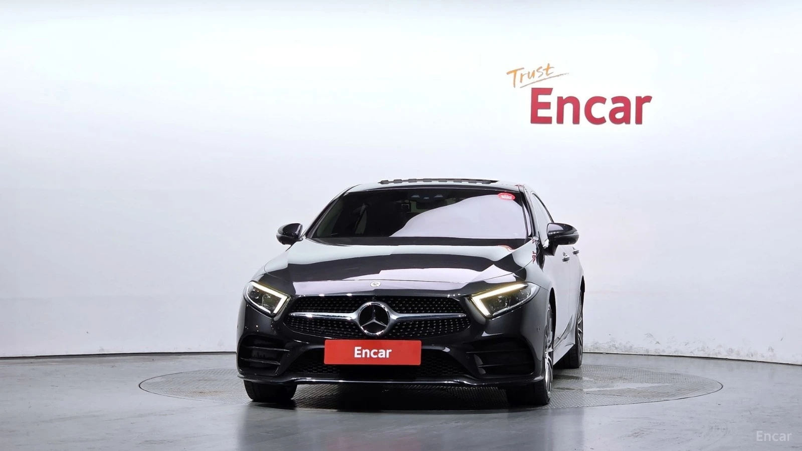 Mercedes-Benz CLS 400 4MATIC/AMG-LINE/FULL-ASSISTS/BURMESTER/SUNROOF, снимка 2 - Автомобили и джипове - 55660348