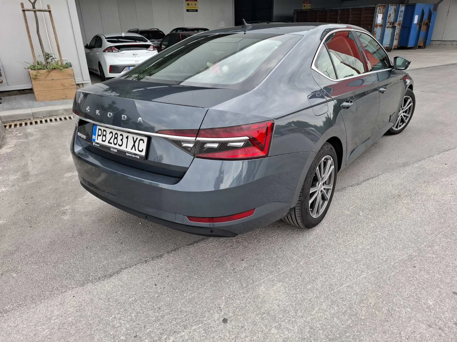 Skoda Superb, снимка 3 - Автомобили и джипове - 55715042