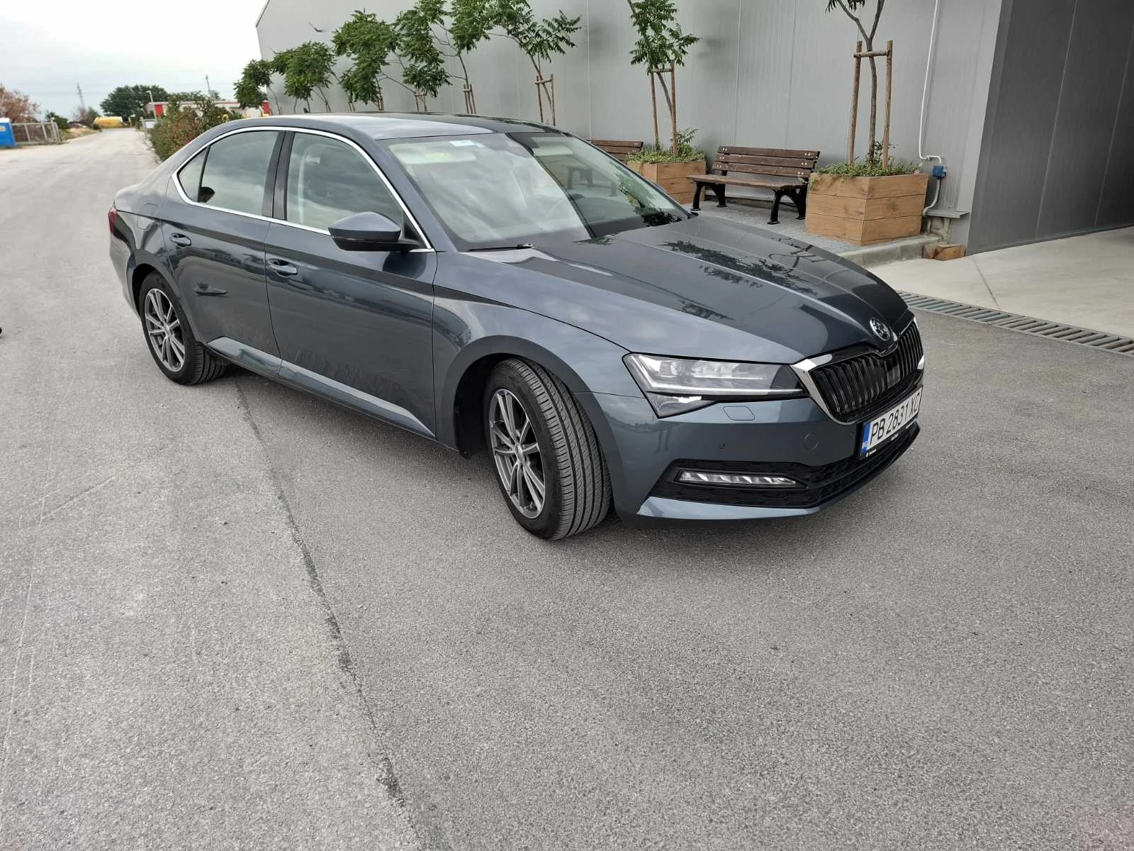 Skoda Superb, снимка 8 - Автомобили и джипове - 55715042