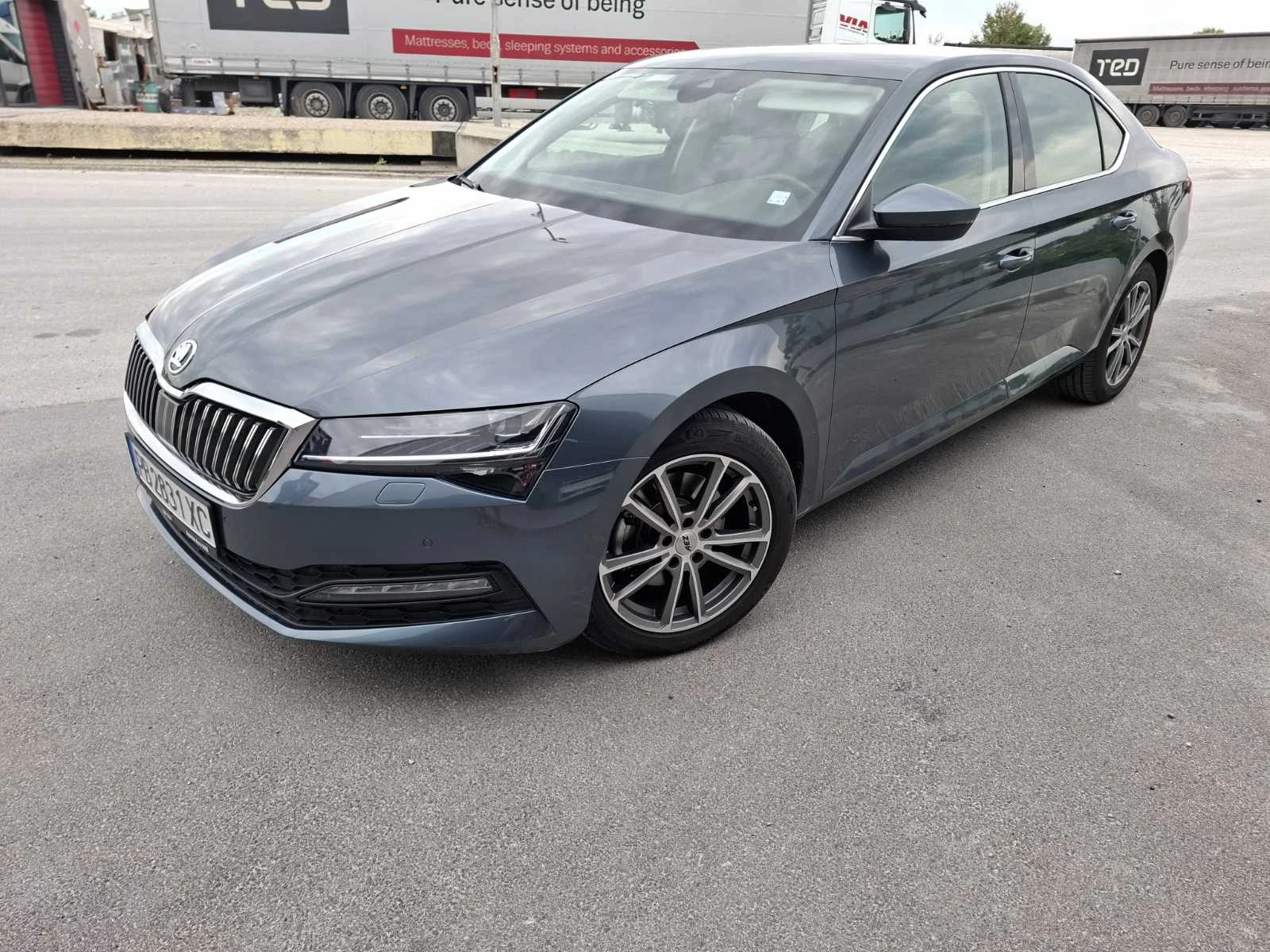 Skoda Superb, снимка 2 - Автомобили и джипове - 55715042