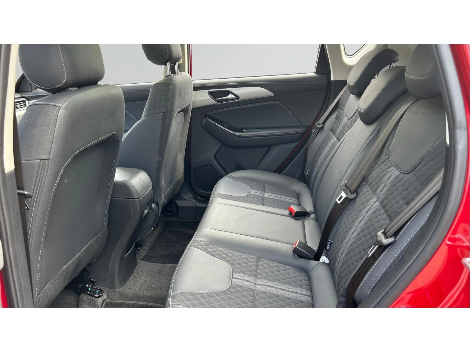 BAIC X35 Turbo, Месечна вноска от 190  , снимка 11 - Автомобили и джипове - 55788646