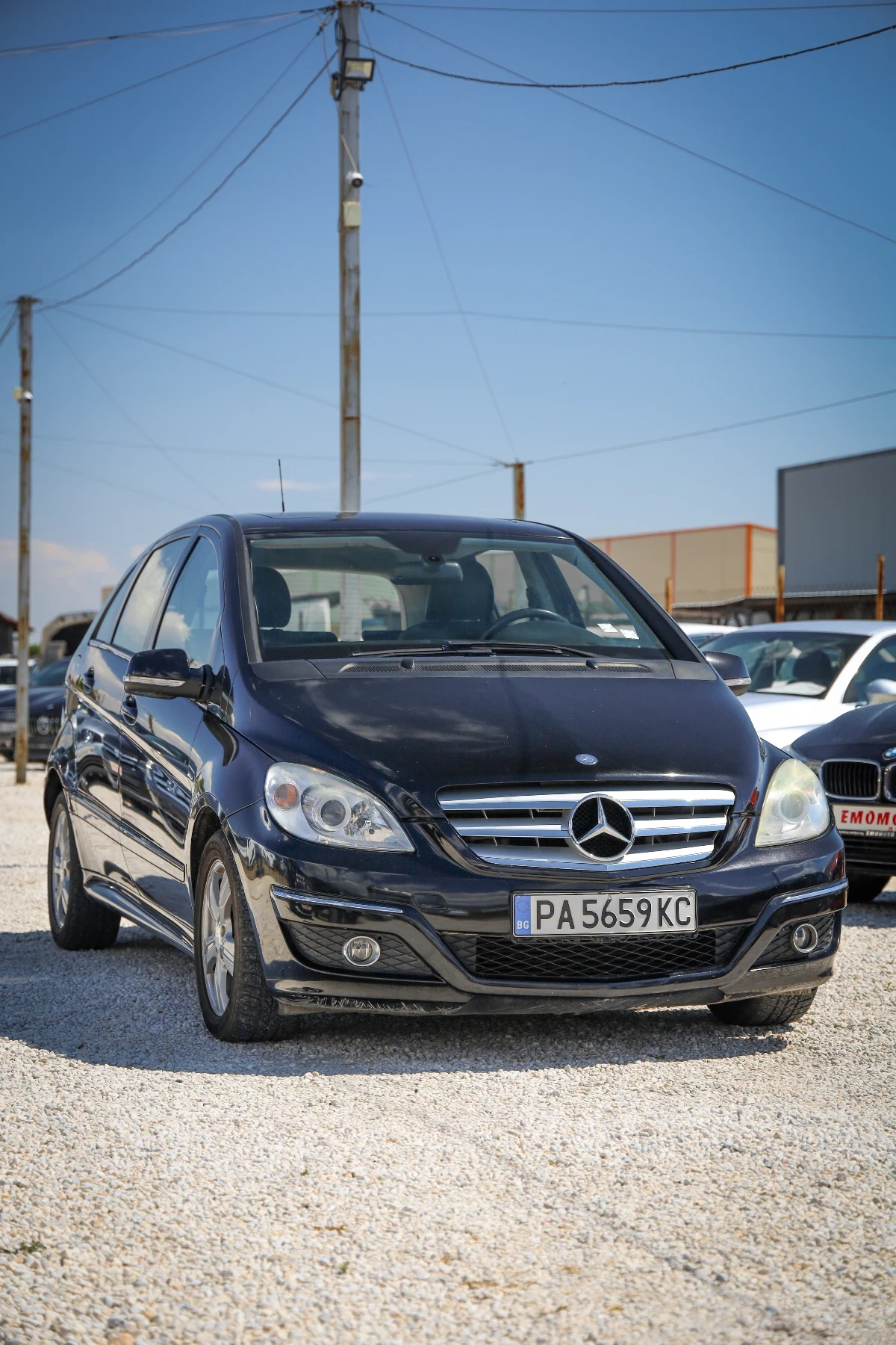 Mercedes-Benz B 200 * КАМЕРА* NAVI* АВТОМАТИК* FACELIFT-ЛИЗИНГ, снимка 3 - Автомобили и джипове - 55998464
