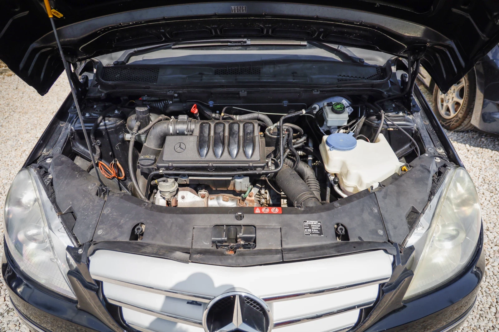 Mercedes-Benz B 200 * КАМЕРА* NAVI* АВТОМАТИК* FACELIFT-ЛИЗИНГ, снимка 16 - Автомобили и джипове - 55998464