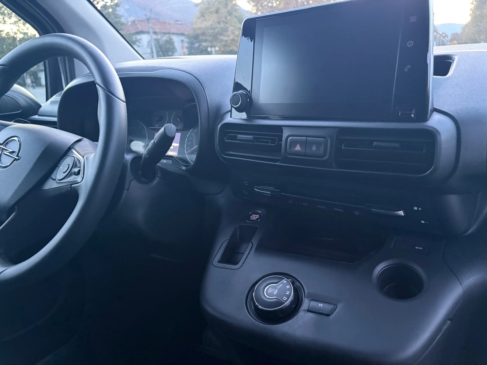 Opel Combo 1.5 CDTI Maxi Automatik , снимка 13 - Автомобили и джипове - 56363226