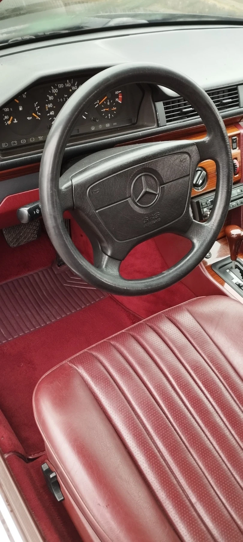 Mercedes-Benz 124 /6 врати 7+ 1 Long, снимка 5 - Автомобили и джипове - 56384158