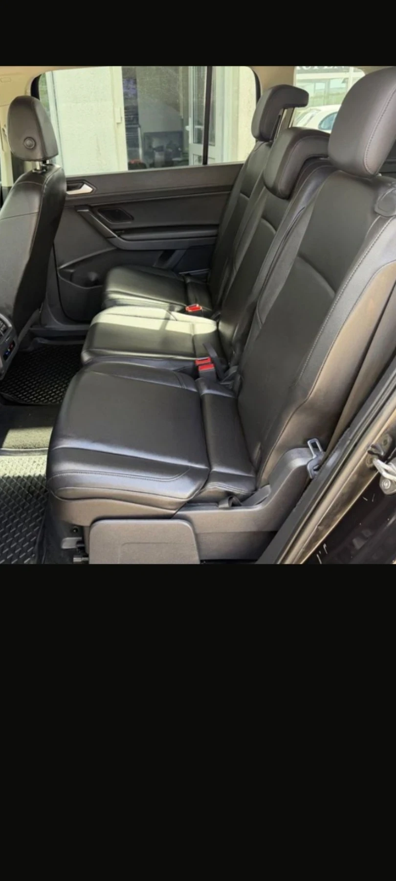 VW Touran 6+ 1 , снимка 9 - Автомобили и джипове - 56384158