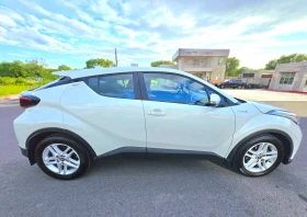 ������ Toyota C-HR