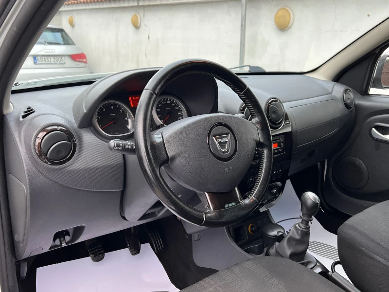 Dacia Duster 1.5DCI, снимка 8 - Автомобили и джипове - 43363810