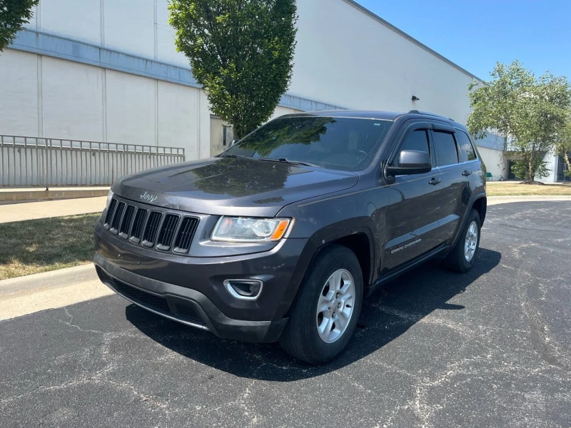 Jeep Grand cherokee Laredo , снимка 2 - Автомобили и джипове - 47986376