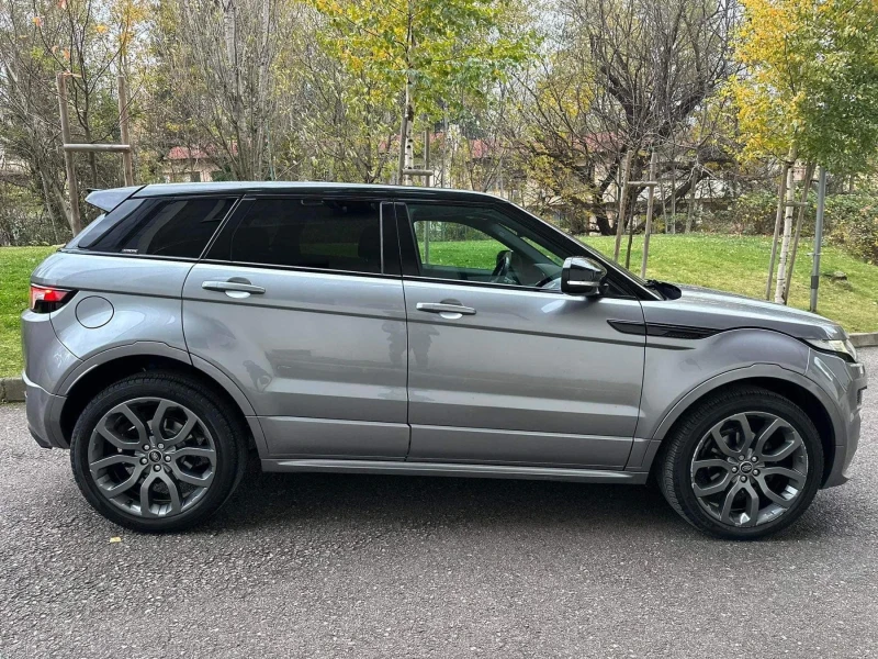 Land Rover Range Rover Evoque Spirit 2.0 4х4 240к.с., снимка 8 - Автомобили и джипове - 49118769