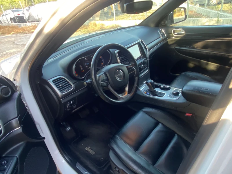 Jeep Grand cherokee 3.6 4x4 бензин гас, снимка 8 - Автомобили и джипове - 51477395