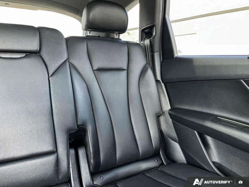 Audi Q7 Technik 2019* CARFAX * БЕЗ ПЪРВОНАЧАЛНА ВНОСКА, снимка 16 - Автомобили и джипове - 53123095