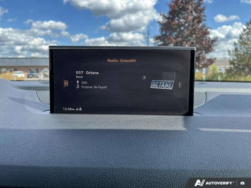 Audi Q7 Technik 2019* CARFAX * БЕЗ ПЪРВОНАЧАЛНА ВНОСКА, снимка 12 - Автомобили и джипове - 53123095