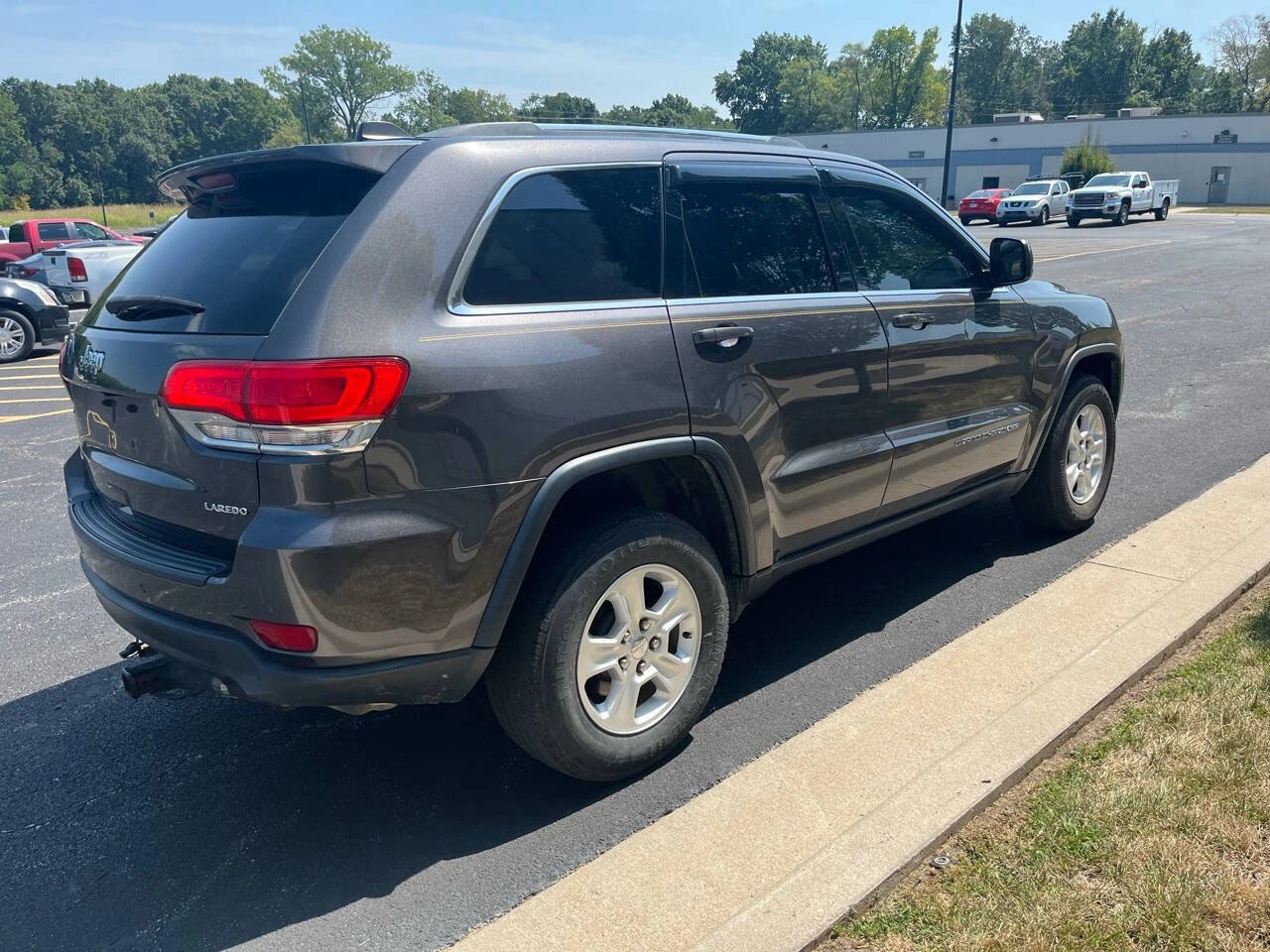 Jeep Grand cherokee Laredo  - изображение 7