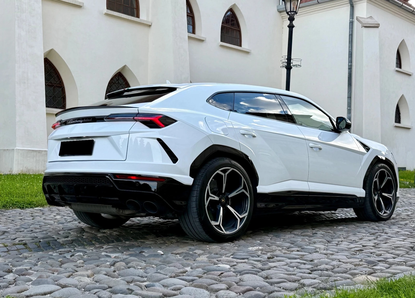 Lamborghini Urus 4.0 V8 AWD - изображение 5
