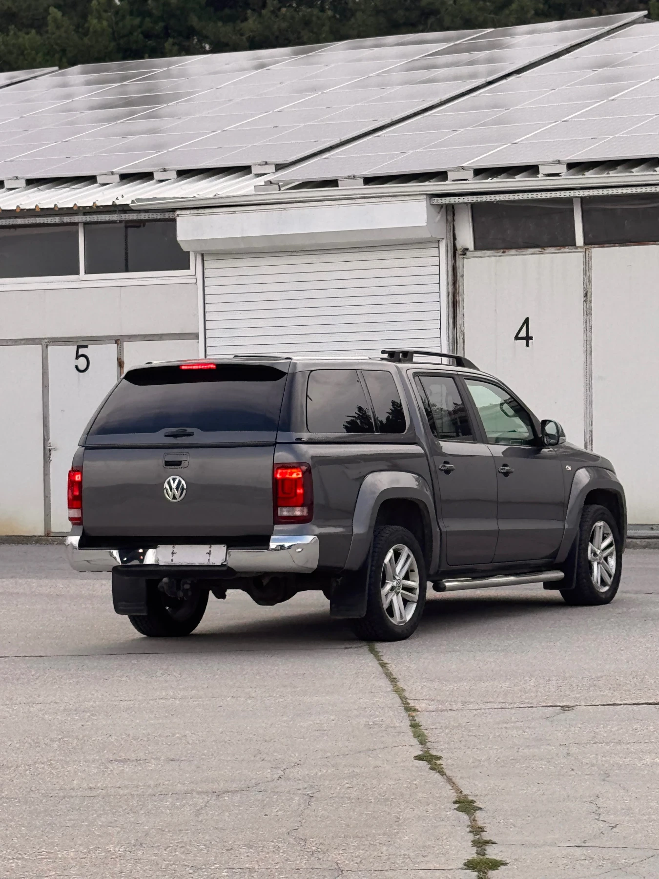 VW Amarok 3.0 V6 нов внос - изображение 5