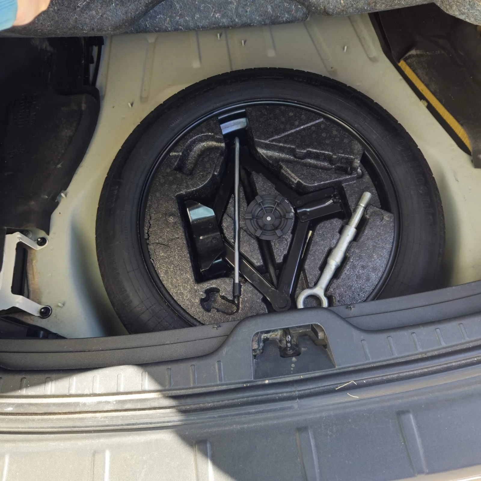 Volvo XC60 D5, снимка 13 - Автомобили и джипове - 53849885