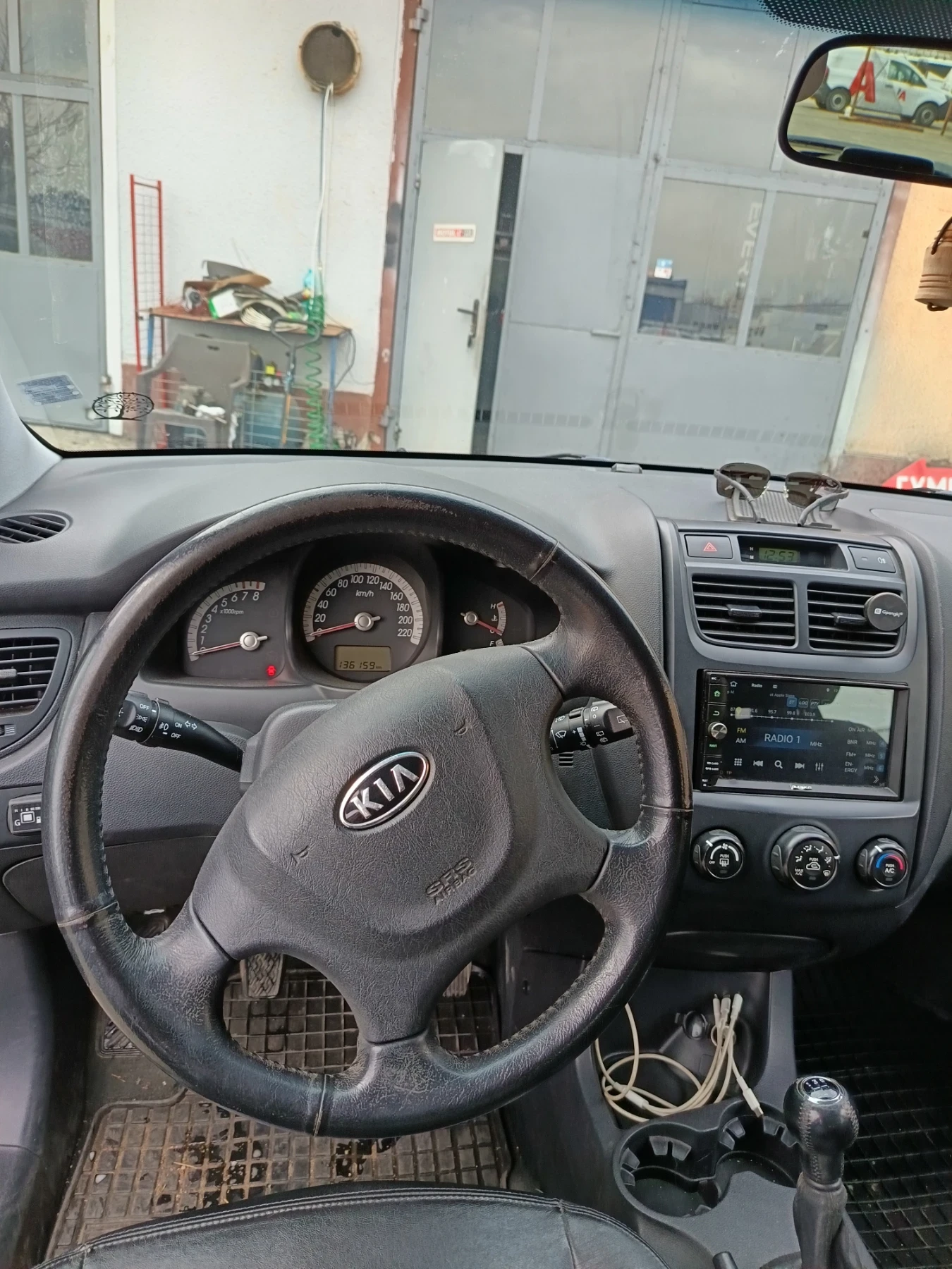 Kia Sportage 2.0 газ/бензин, снимка 12 - Автомобили и джипове - 54301939