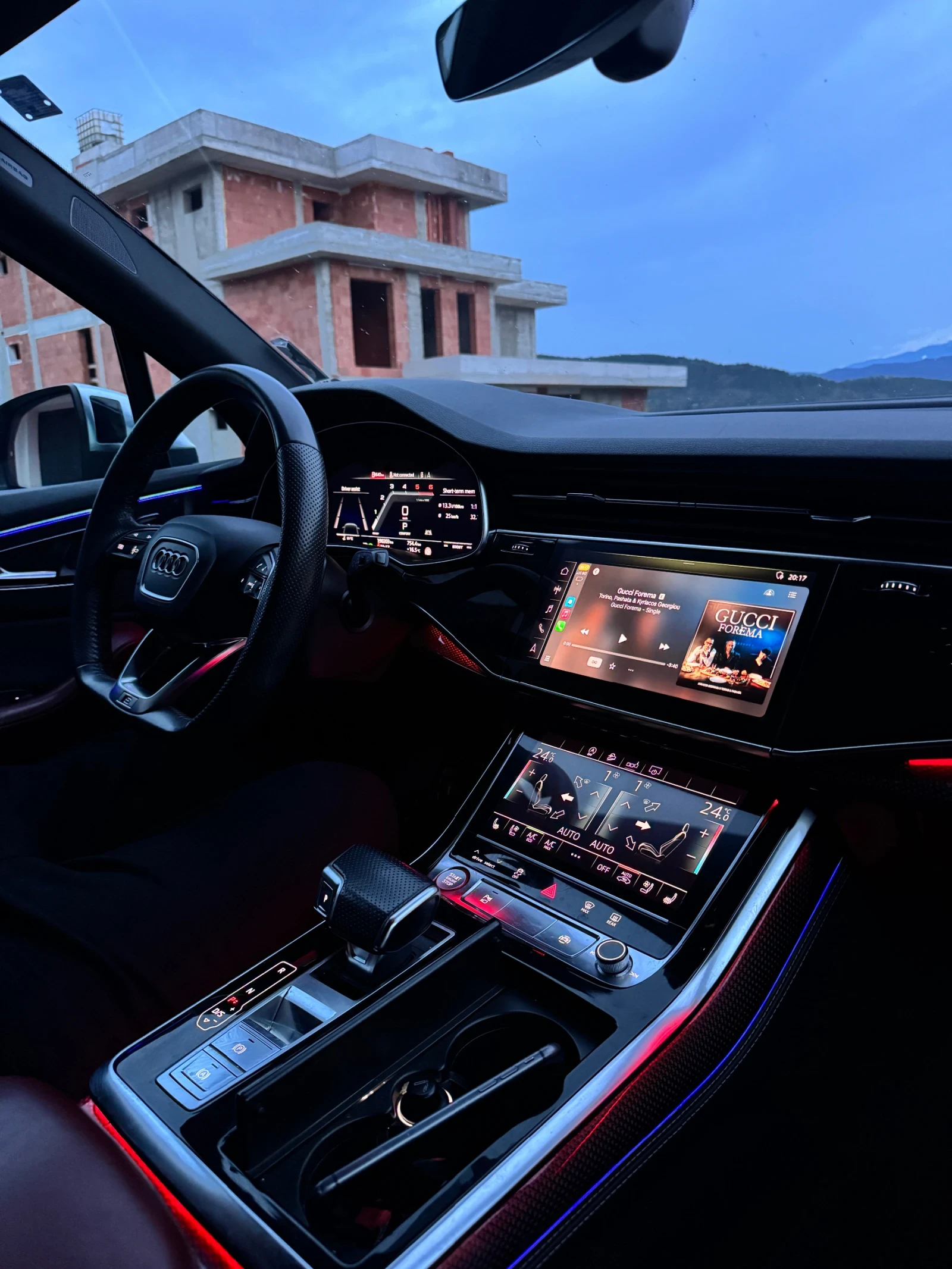 Audi SQ7 ГАРАНЦИОННА !!! 13000 първоначална 6+ 1* 3XS-LINE, снимка 12 - Автомобили и джипове - 54197665