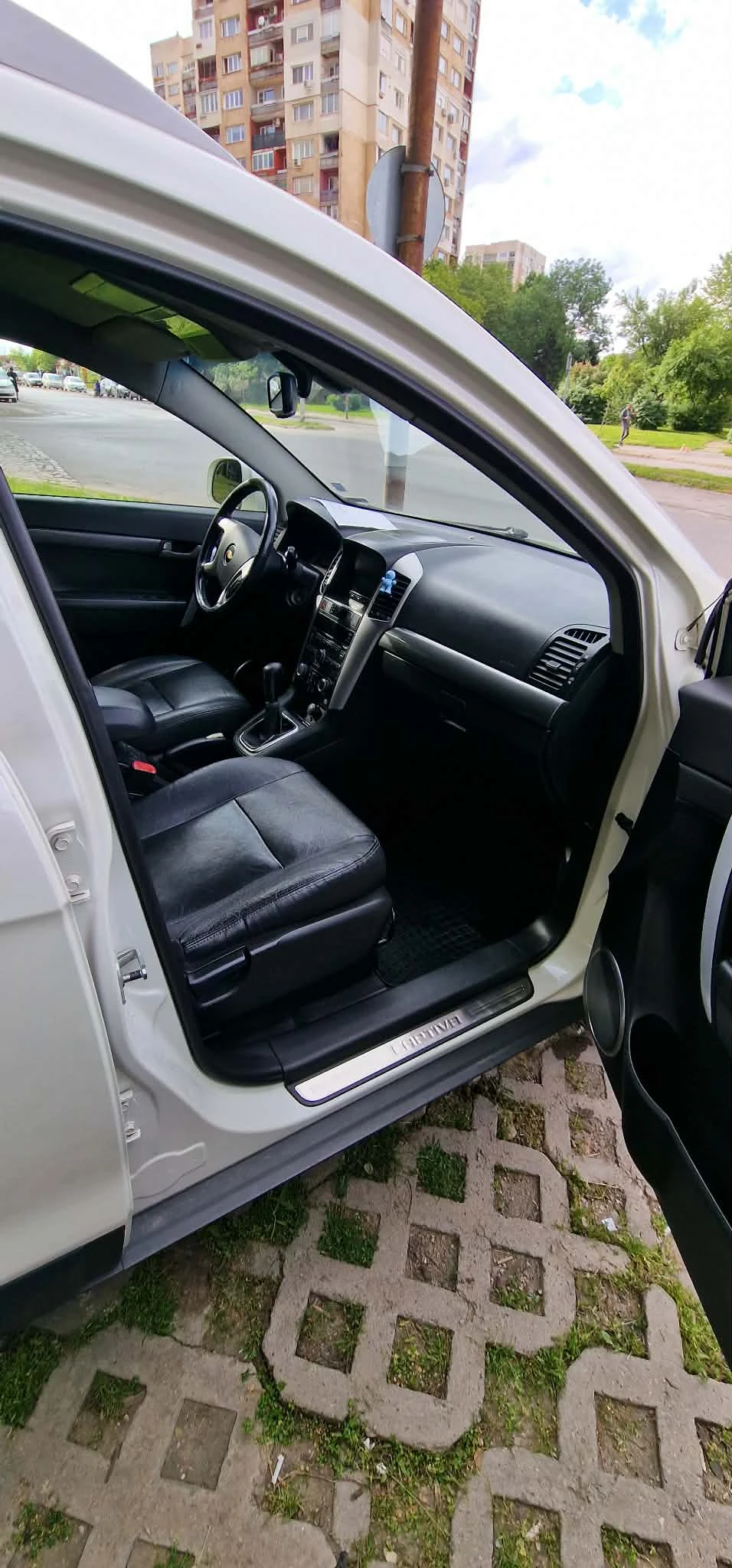 Chevrolet Captiva LT SPORT, снимка 10 - Автомобили и джипове - 54501985