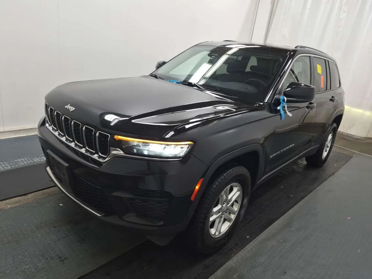 Jeep Grand cherokee * LAREDO * ���������� ��� ������������ ������ *  | Mobile.bg � ����������� 1