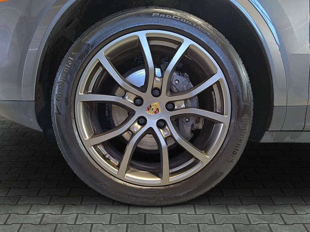 Porsche Cayenne Type 9YA  CARFAX, снимка 6 - Автомобили и джипове - 54642305