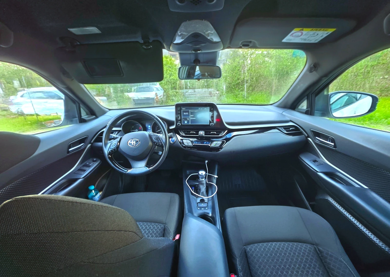 Toyota C-HR 1, 8 Hybrid , снимка 3 - Автомобили и джипове - 54990604
