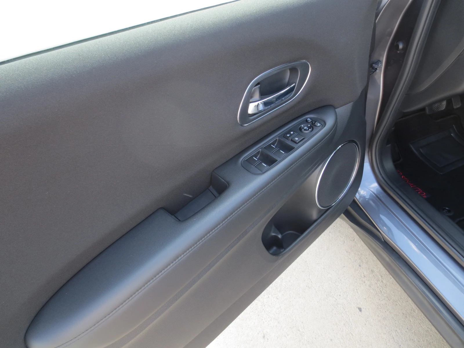 Honda Hr-v 1.5I  | Mobile.bg � ����������� 9