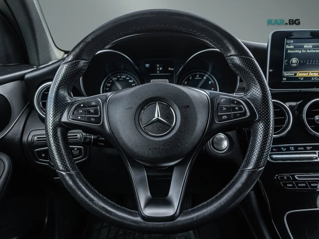 Mercedes-Benz GLC * 4MATIC * PANO * Автокредит * (Цена до България), снимка 6 - Автомобили и джипове - 55749810