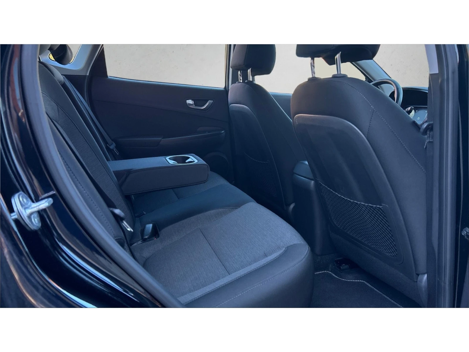 Hyundai Kona Facelift / ТЕРМОПОМПА, Месечна вноска от 199  , снимка 13 - Автомобили и джипове - 55892283