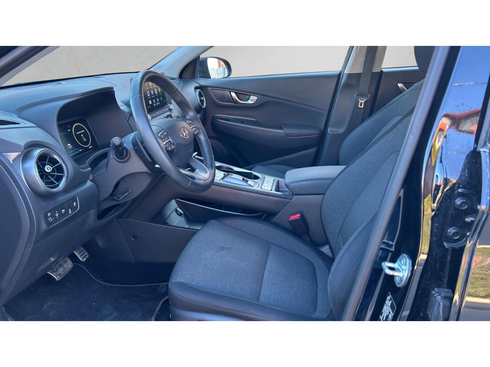 Hyundai Kona Facelift / ТЕРМОПОМПА, Месечна вноска от 199  , снимка 9 - Автомобили и джипове - 55892283