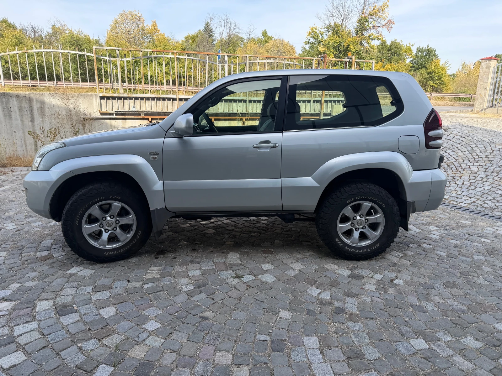 Toyota Land cruiser, снимка 5 - Автомобили и джипове - 56413313