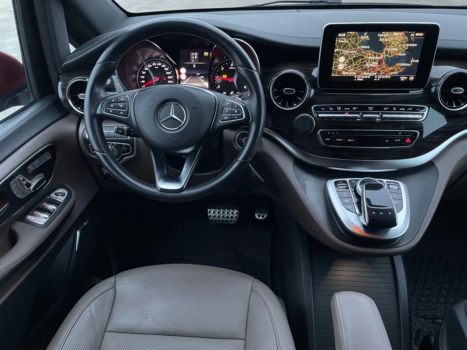 Mercedes-Benz V 300 AMG line 7    | Mobile.bg   11