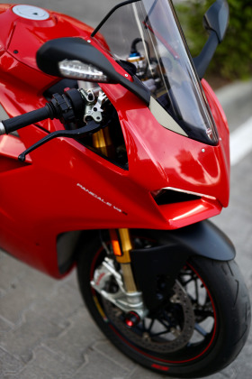 Ducati Panigale V4S, снимка 3