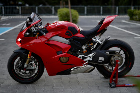 Ducati Panigale V4S, снимка 2